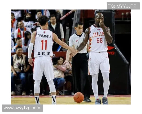 开塞利体育迎战赫球队全力争胜精彩对决即将上演