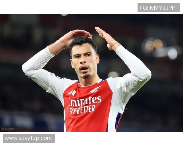 马丁内利的崛起之路:从青涩小将到足坛新星的奋斗历程 马丁内利的崛起之路:从青涩小将到足坛新星的奋斗历程