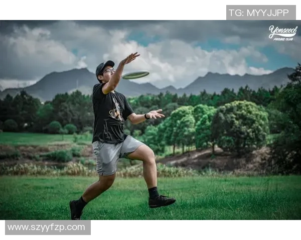 飞盘战术解析:杭州飞盘队的盯防策略与实战应用探讨 飞盘战术解析:杭州飞盘队的盯防策略与实战应用探讨